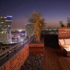 Day 2 Deck for stunning city